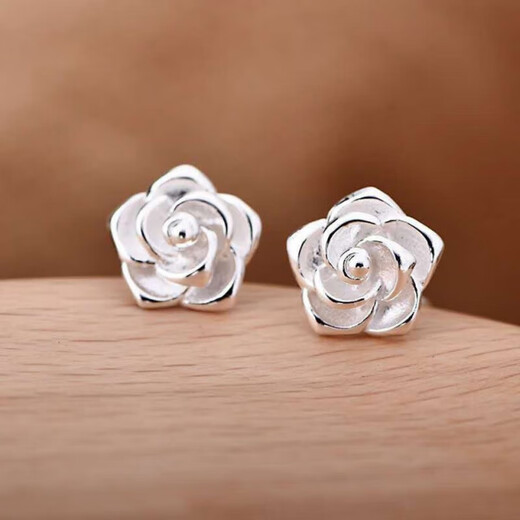 KZD Old Phoenix OFK new style 9999 sterling silver earrings, feminine rose flower silver earrings and earrings, gift to mom, anti-proof, curved hook, pure silver earrings // high quality // certificate sent, 6.239 grams is coming, the event is only one day