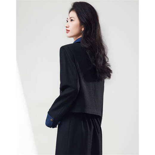 Xinfeiyu stitched contrasting lapel small fragrant style jacket for women 25 autumn and winter fashion professional wear small casual short top