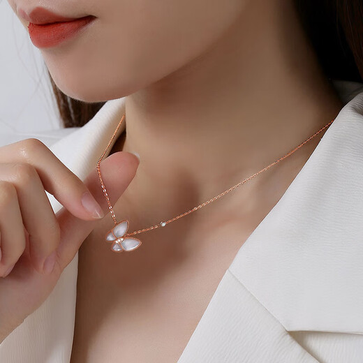 Half a grain of 18K gold butterfly necklace for women, rose gold mother-of-pearl pendant, clavicle chain, birthday Chinese Valentine's Day gift for girlfriend