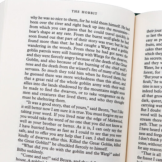 The Hobbit The Lord of the Rings The Lord of the Rings English Original The Hobbit The Lord of the Rings JRR Tolkien 80th Anniversary Gift Box Set 4 volumes of Tolkien novels sold together The Hobbit The Lord of the Rings The Lord of the Rings