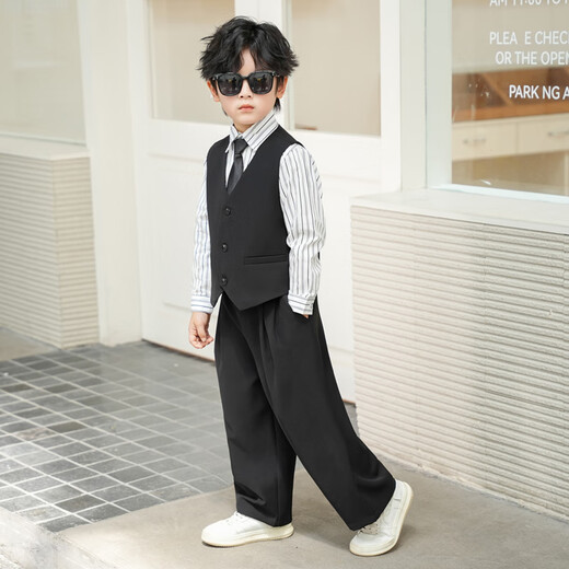 萝卜呗呗儿童西装男童秋季礼服男孩花童主持西服走秀服 黑色四件套 120