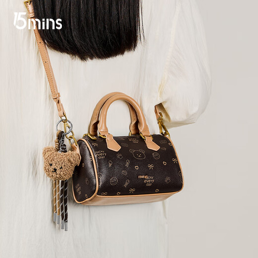 15 min2025 Sac nouveau sac à main en PVC PVC IMPRIMÉ SAG COST-TOSHER CROSSBOBOR BOSTON BOSTON BIRGNIEL COFEAU COULEUR