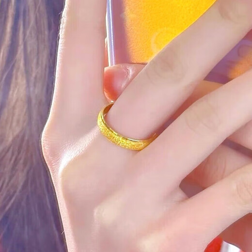 UHFQ Old Phoenix 999 gold pure gold frosted surface men and women couple rings feeling matching ring full of stars and versatile frosted No. 5 reference 80-90Jin Jin is equal to 0.5 kg of the same style