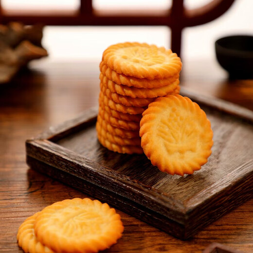 [Tres ardillas en la misma fábrica] Biscuits de cebolla verde wannhai Wannhai Biscuits Independent Packaging Whole Box Whole Reemplazo tradicional de comidas informales [Caja integral clásica con sabor a azúcar con sabor a cebolla alrededor de 1584 g]