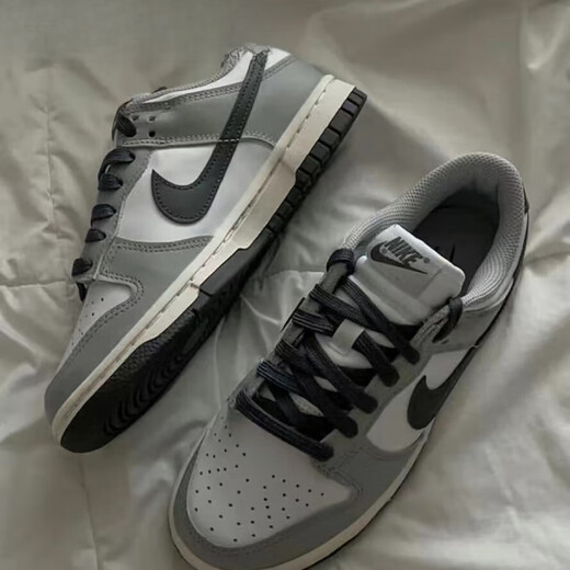 Nike Nike Dunk Low Women's Grey White White Retro Sports y Casual Top Shoes Dd- Grey Grey DD1503-117 38.5