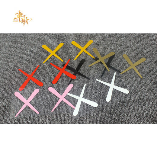 Litian trendy brand KAWS European and American trendy car stickers fuel tank cover rear window glass hollow modified reflective stickers matte gold 15*6 points 8cm