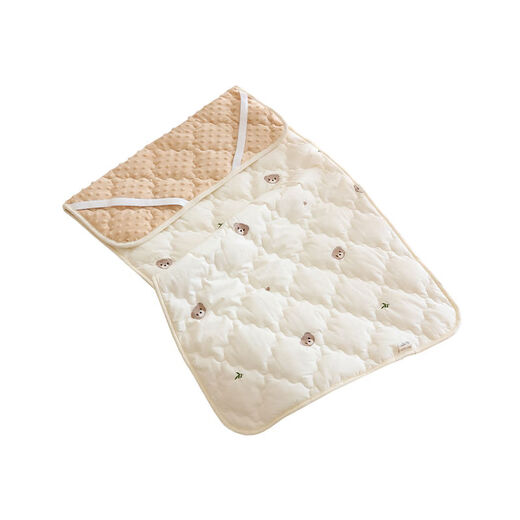 Fantasy newborn crib pure cotton type A baby autumn and winter thickened quilted mattress kindergarten children splicing beige-Forest Bear sheet model double-sided 40*80cm