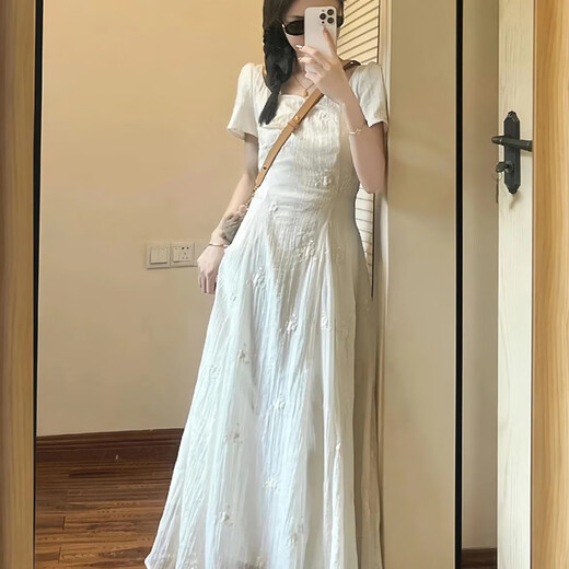 Bangboshi white dress short-sleeved embroidered floral long dress 2025 summer new tea break French style elegant temperament gentle style embroidered dress apricot M size suitable for 85-100Jin Jin is equal to 0.5 kg