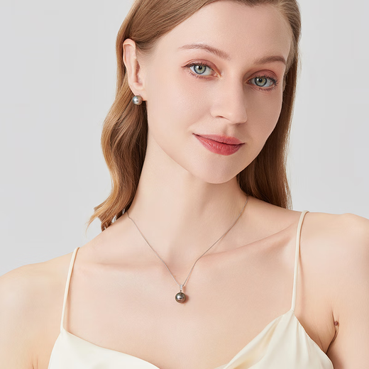 LAPRAFANY natural sea water Tahitian black pearl pendant necklace 18K gold set with diamond single malachite green bright clavicle chain 10-11mm specially selected black and green free 18K necklace