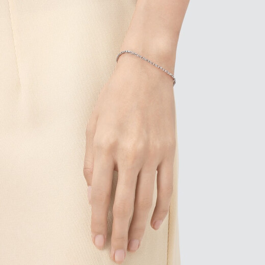 Chow Sang Sang Pt950 platinum bracelet plain chain for women 91645B Price 19cm - 4.23g (including labor cost 340 yuan)