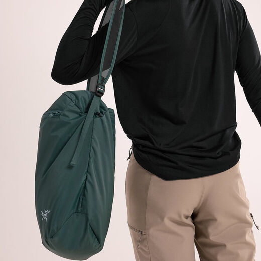 Arc'teryx (ARC TERYX) Heliad 12L Sports and leisure multi-functional embroidered logo Tote bag Tote bag shopping bag shoulder crossbody green