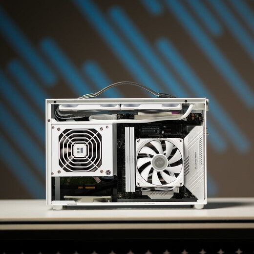 闪鳞S300机箱便携式ITX手提TYPECmini台式机电脑主机箱超迷你桌面 S300PRO白色 3.0显卡延长线