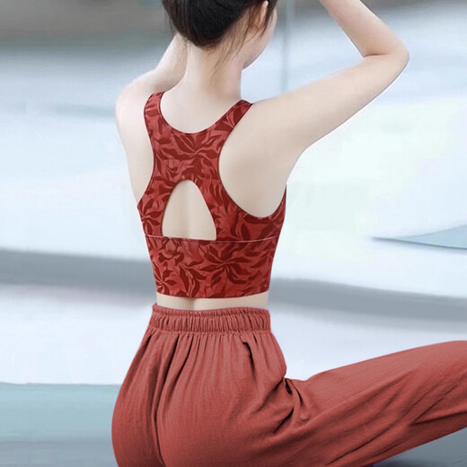 Shuangxiu Chinese Style Yoga Wear for Women 2025 New Dopamine Sports Top Vest Beautiful Pilates Training Fitness Set Red Mantingfang Bra + Red Pants Pants One Size M 90-116