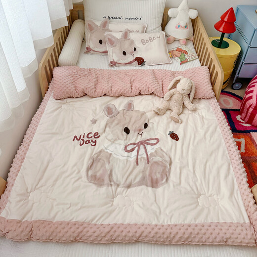 MOEDOOBIE Baby Cartoon Beanie Quilt Class A Beanie Velvet One-piece Quilt Children's Blanket Quilt Winter Quilt Soy Bean Quilt Thickened to Keep Warmth Large Version - Strawberry Rabbit Winter Quilt 120*150cm One-piece Quilt