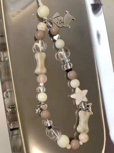 Original hand-made beaded mobile phone hanging chain lanyard cute child fun wrist short ccd camera chain hanging decoration cartoon Oriki Bear