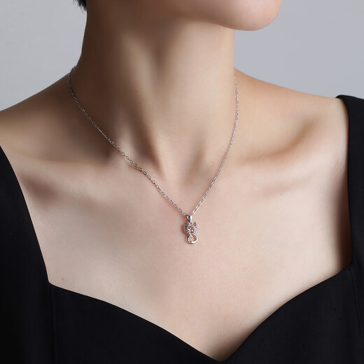 Ming brand jewelry platinum pendant Pt950 platinum cute kitten pendant gift for women BFC0107 platinum pendant about 1.31 grams