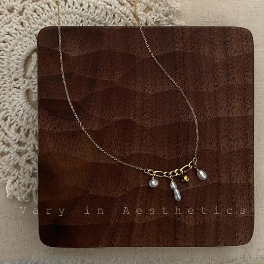 Passing by natural irregular shaped freshwater pearls, non-fading, personalized niche design clavicle, one in stock