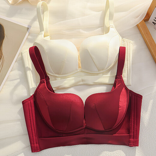 Victoria's style red underwear with a feminine feel and deep V. Small breasts are pushed together to show the size of the secondary breasts. Wedding bridal bra set Lucky Red (single piece) S (75/34AB full cup)