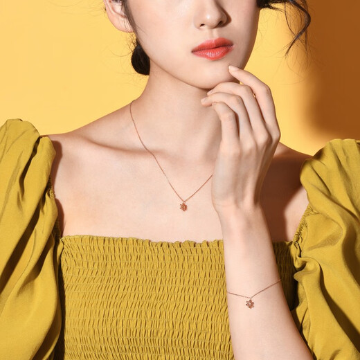 Chow Sang Sang 18K Gold Wing Series Hexagonal Star Color Gold Bracelet Women's Bracelet 91598B17cm