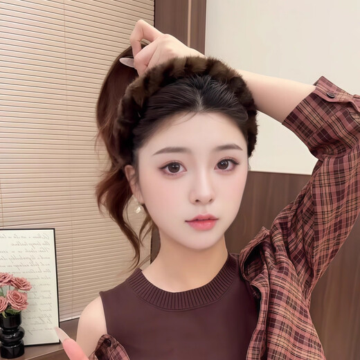 Leopard print plush headband women's face wash hairpin non-slip high skull headband autumn and winter versatile outing makeup hairband headwear dark coffee plush headband