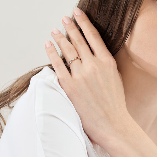 Chow Sang Sang Colored Gold Ring Museum Series 18K Gold One-Shot Diamond Ring 93324R Pricing 08 Circles