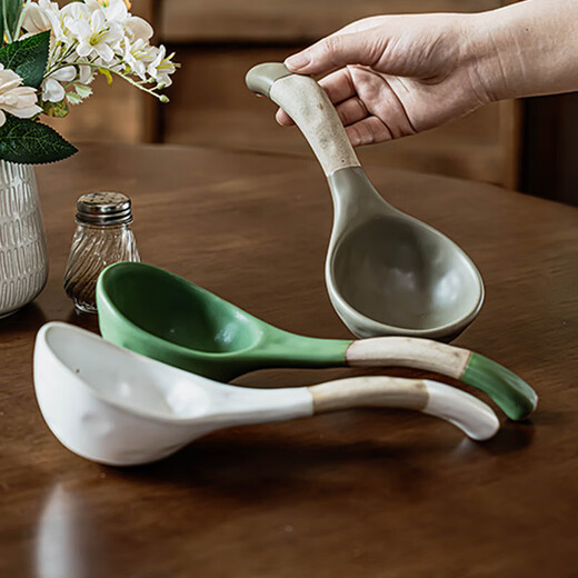 Soup spoon, retro stoneware spoon, Jingdezhen ceramic long-handled spoon, large soup spoon, good-looking household porridge spoon, Jingtian-spoon white 15.8CM (slightly imperfect)