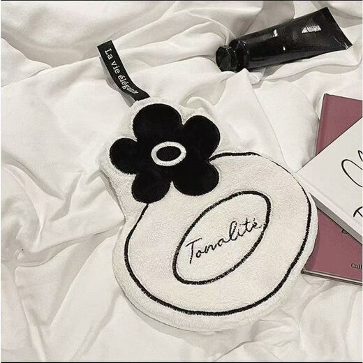 Gongqin French hand towel hanging absorbent home coral velvet towel kitchen bathroom thickened hand towel cute souvenir Camellia series random 1 pack