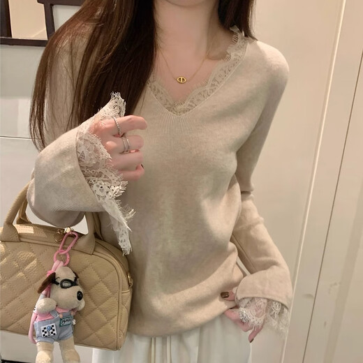 Yu Zhaolin (YUZHAOLIN) knitted bottoming shirt for women French v-neck temperament lace splicing pure desire autumn and winter new long-sleeved inner sweater