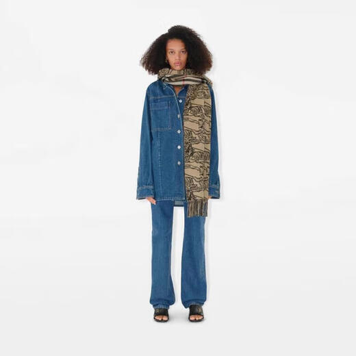 BURBERRY Gifts Scarves for Men and Women Reversible Equestrian Knight Logo Cashmere Scarf Collection Beige