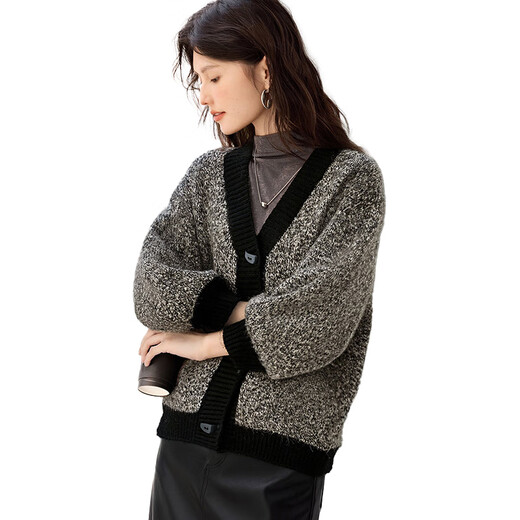 She enjoys autumn and winter sweater coat women's v-neck retro contrasting knitted cardigan lazy style loose sweater outer wear women's T54Z113