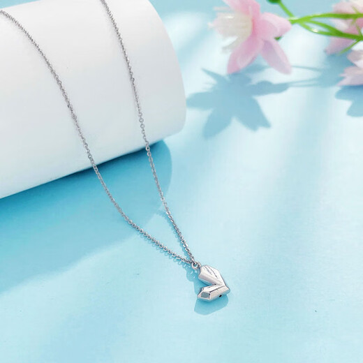 Laofu gold platinum hollow adjustment single-minded preference heart-shaped love set chain about 3.73g