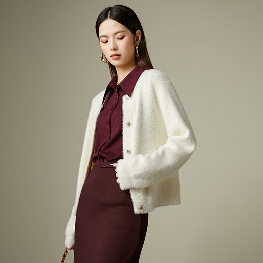 Late White New Product 2025 Autumn and Winter Light Luxury High-Quality Soft Waxy Knitted Sweater Western Style Jacket Sweater Without Belt Beige M