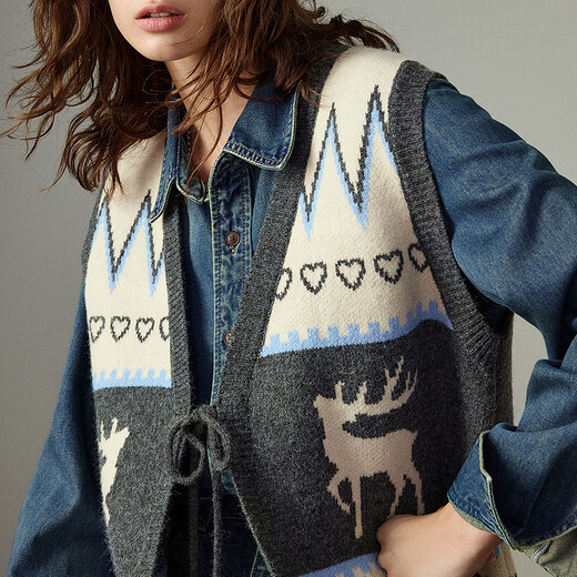 Chuyu Sweater Women's 2025 Winter New Nordic Style Elk Jacquard Arctic Velvet V-neck Sleeveless Jacket Top Dark Gray S