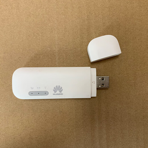 Huawei (HUAWEI) E8372h-820 accompanying WiFi2mini wireless 4g network card device USB pass portable WiFi Huawei E8372-820 (90% new without packaging) None