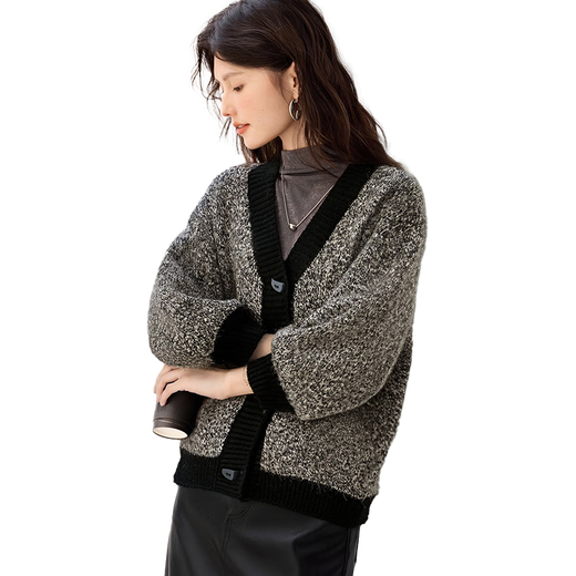 She enjoys autumn and winter sweater coat women's v-neck retro contrasting knitted cardigan lazy style loose sweater outer wear women's T54Z113