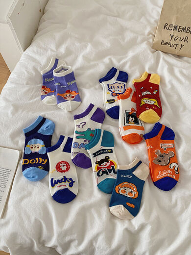 Jingxin wählt modische Sommer-Frauensocken dünne japanische Student mit niedrigem koreanischem flachen Mundboot-Boat-Socken Cartoon Animation leicht zu passen koreanische Version 13794 Paare, gleich groß