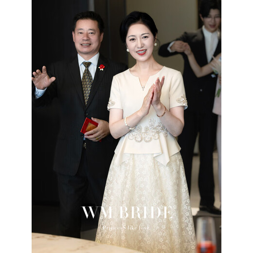 
LISM International first-line brand high-end wedding dress 2025 new young mother-in-law wedding banquet dress fake two-piece dress can be champagne color L