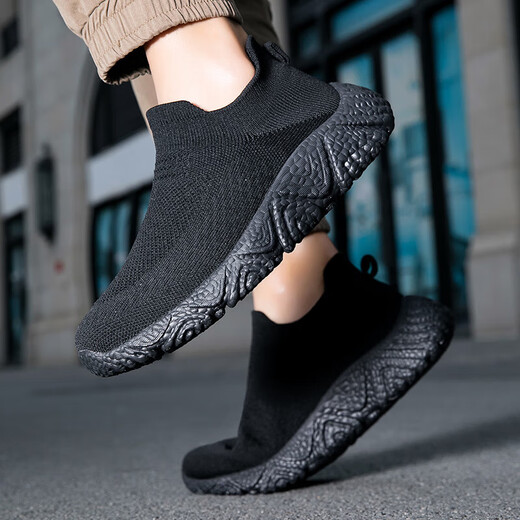 Sockenschuhe Herrenweicher Sohle leichter Männerschuhe warm und Samt -Sprungschuhe atmungsablöschbare lässige Schuhe Ein Fuß Faule Sneakers 898 Schwarze Single -Layer 45