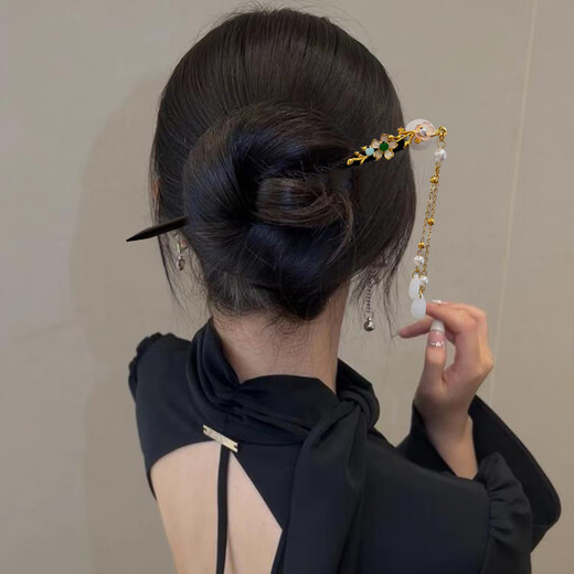 Mengdong new Chinese style national style cheongsam hairpin ancient style Hanfu headwear women's high-end modern back head hairpin hairpin human moon tassel hairpin * 1 about 18cm long