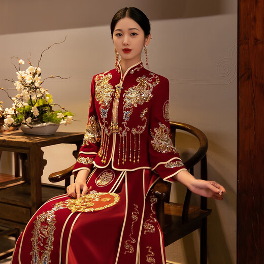 ROAR UTHAUG Xiuhe clothing 2025 new bridal wedding dress Chinese style wedding dress dragon and phoenix hanging toast dress out of the pavilion Zhenhua velvet headdress S