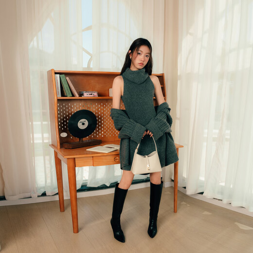 SNIDEL2025 new autumn and winter simple and versatile solid color turtleneck sleeveless knitted dress SWNO254190 off-white one size (F)