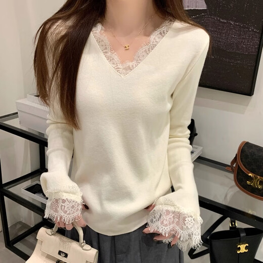 Yu Zhaolin (YUZHAOLIN) knitted bottoming shirt for women French v-neck temperament lace splicing pure desire autumn and winter new long-sleeved inner sweater