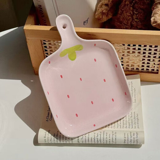 Cream powder strawberry ceramic bowl and spoon for household high-looking rice bowl girl's heart dessert bowl underglaze color tableware set 1 piece light pink strawberry handle plate