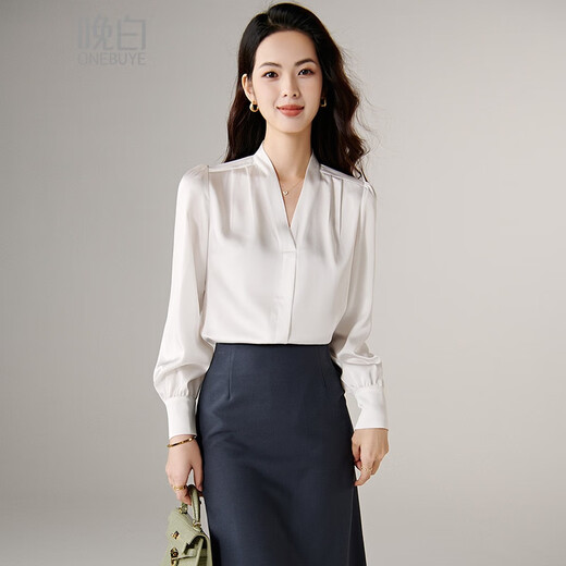 Late White New Product 2025 Autumn Casual Temperament Shirt Drape Skin Friendly V-Neck Elegant Commuting Shirt Women White S
