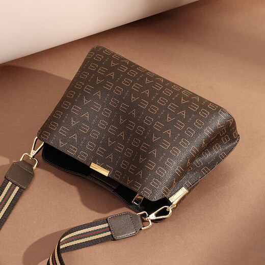 Love Sea bag women's bag crossbody bag high-end brand single shoulder large capacity light luxury birthday gift high-end gift for girlfriend and wife