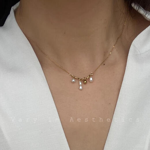 Passing by natural irregular shaped freshwater pearls, non-fading, personalized niche design clavicle, one in stock
