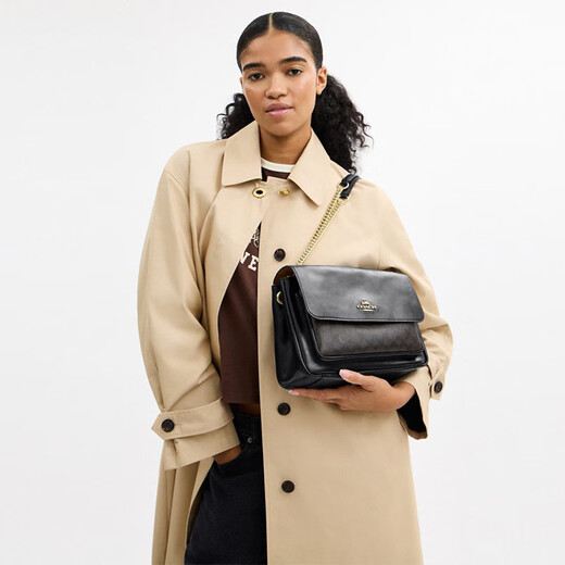 COACH Outlet women's bag classic logo ELODIE crossbody bag shoulder bag commuter chain bag box bag IM/walnut color/black