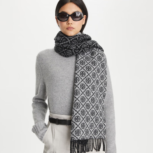 Tory Burch New Year's gift T MONOGRAM sheep wool jacquard scarf TB 164571 camel 250 OS