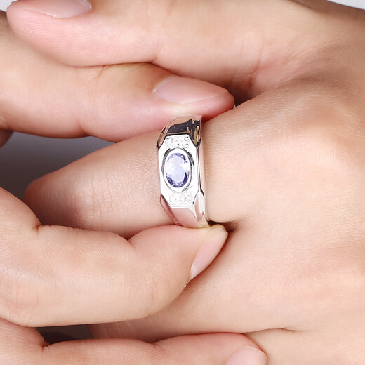 GEM STONE KING men's ring 1.32 carat blue purple tanzanite 925 silver set with white sapphire wide men's ring US size 7