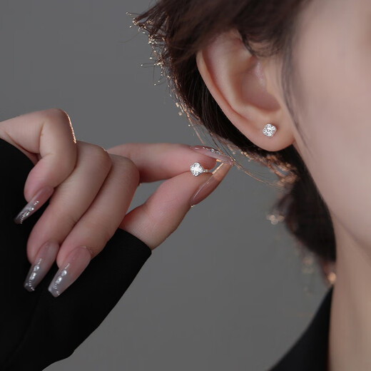 Fan Shengyu s999 Pure Silver Four-leaf Clover Earrings for Women Light Luxury Niche High-end Earrings for Ear Holes and No Picking for Sleeping Pure Silver Earrings s999 Pure Silver-Car Flower Four-leaf Clover